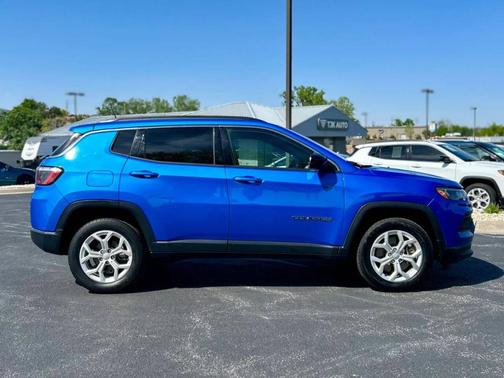 Blue 2024 Jeep Compass Latitude