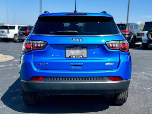 Blue 2024 Jeep Compass Latitude