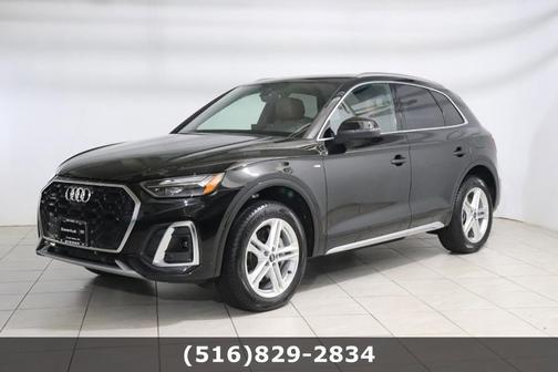 Photo 2 of 30 of 2023 Audi Q5 e 55 S line quattro Premium