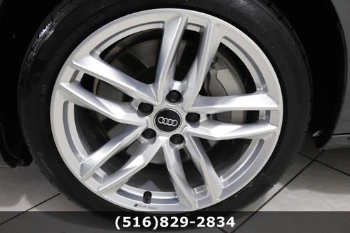 Photo 4 of 27 of 2020 Audi A4 40 Premium Plus