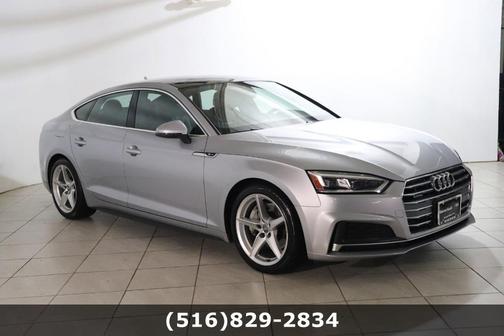 Photo 2 of 29 of 2019 Audi A5 2.0T Premium