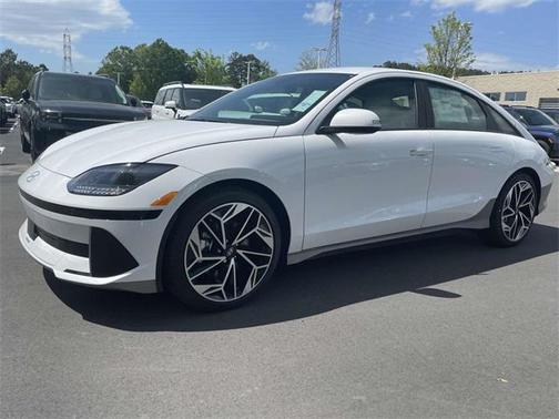 2025 Hyundai IONIQ 6 SEL