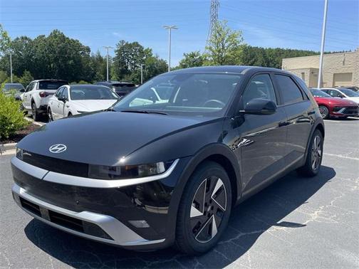 2025 Hyundai IONIQ 5 SE