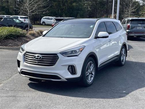 2017 Hyundai SANTA FE SE Ultimate