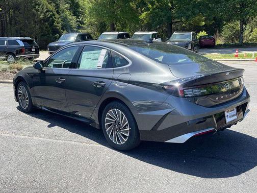 Portofino Gray 2026 Hyundai SONATA Hybrid SE