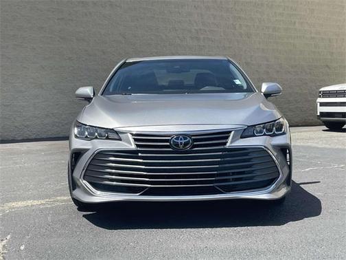 2019 Toyota Avalon XLE