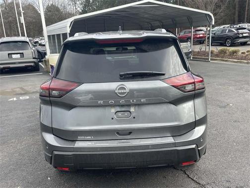 2025 Nissan Rogue SV