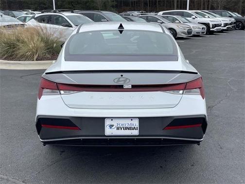 2025 Hyundai ELANTRA Sport