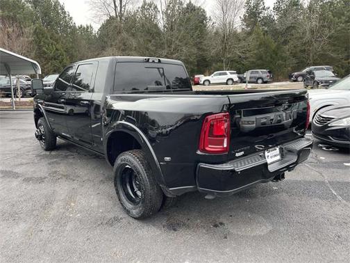 2025 RAM 3500 Limited Mega Cab 4x4 6'4' Box