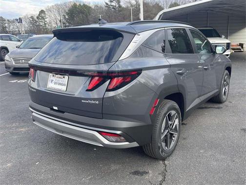 2026 Hyundai TUCSON Hybrid SEL