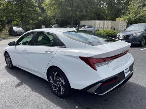 2025 Hyundai ELANTRA HEV Limited