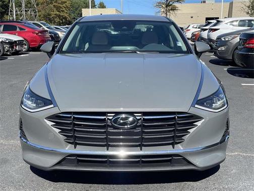 2023 Hyundai SONATA SE