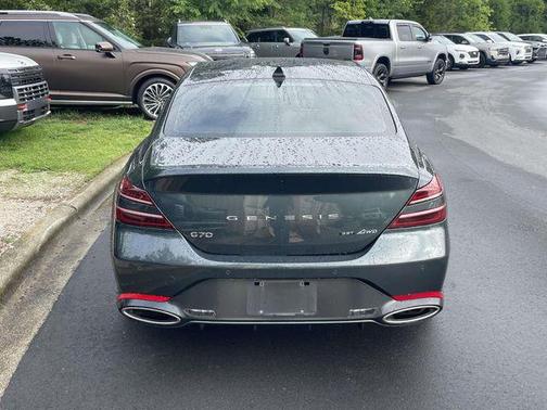 Hallasan Green 2023 Genesis G70 3.3T AWD