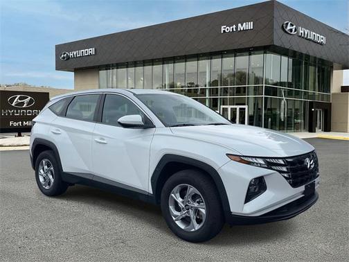 2022 Hyundai TUCSON SE