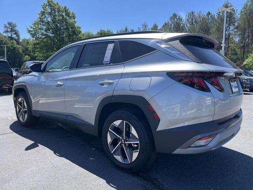 Shimmering Silver 2026 Hyundai TUCSON SEL