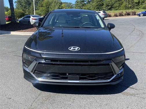 2025 Hyundai SONATA Hybrid SE