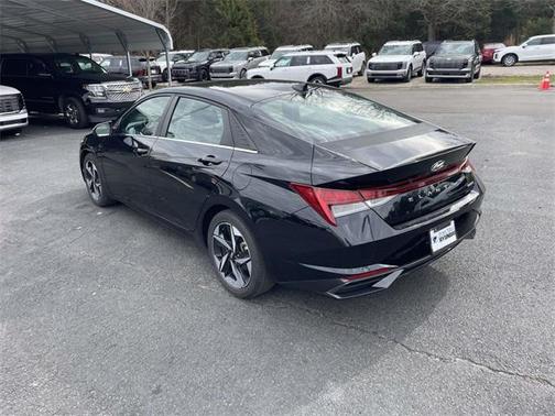 2022 Hyundai ELANTRA Limited