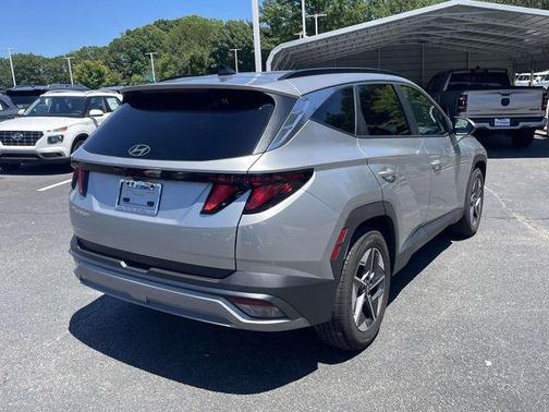 Shimmering Silver 2026 Hyundai TUCSON SEL