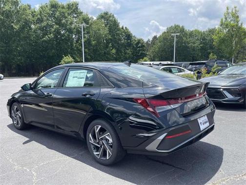 2025 Hyundai ELANTRA Sport
