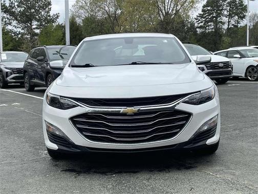2022 Chevrolet Malibu FWD LT
