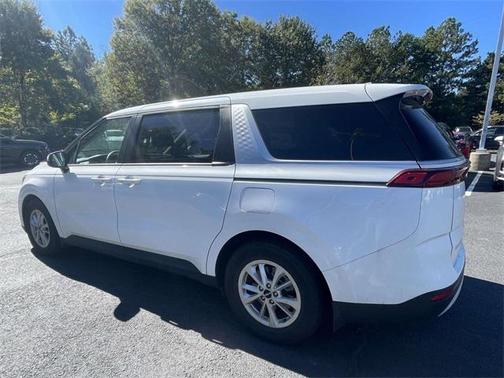 2023 Kia Carnival LX