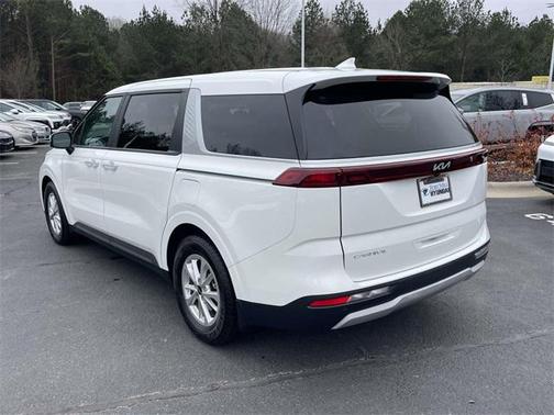 2023 Kia Carnival LX
