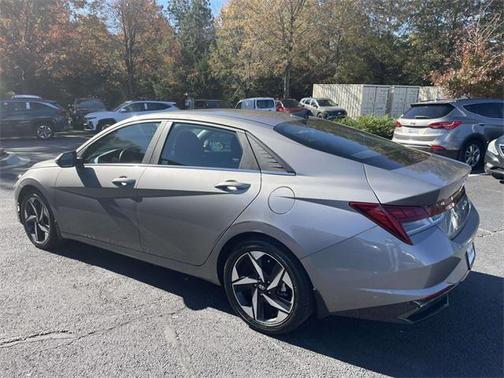 2023 Hyundai ELANTRA HEV Limited