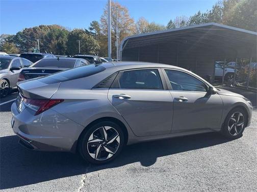 2023 Hyundai ELANTRA HEV Limited