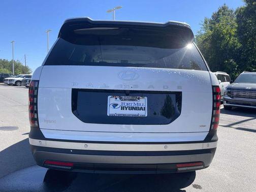 Creamy White Pearl 2026 Hyundai Palisade Hybrid SEL 7P