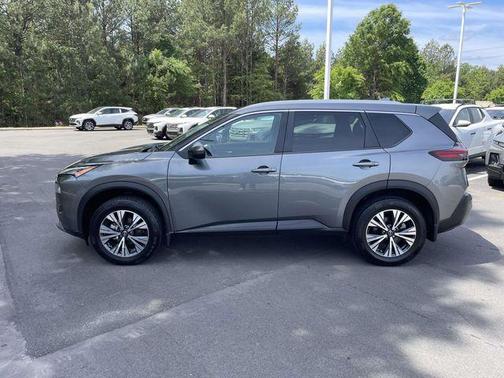 Gun Metallic 2022 Nissan Rogue SV