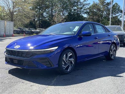 2025 Hyundai ELANTRA Limited
