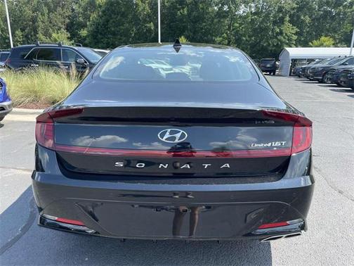 2022 Hyundai SONATA Limited