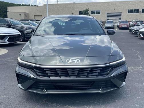 2025 Hyundai ELANTRA Sport