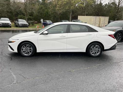 2024 Hyundai ELANTRA HEV Blue