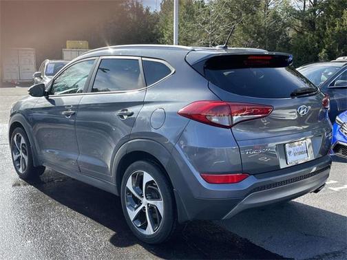 2016 Hyundai TUCSON Sport