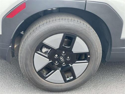 2025 Hyundai SANTA FE SEL 2.4