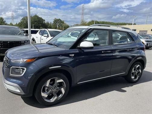 2024 Hyundai VENUE Limited