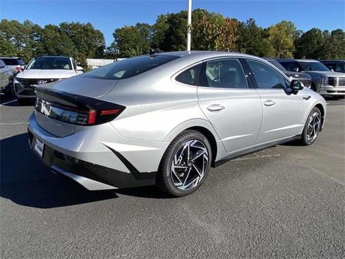 2026 Hyundai SONATA SEL