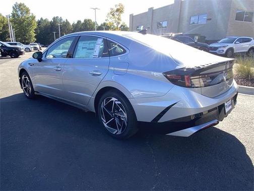2026 Hyundai SONATA SEL