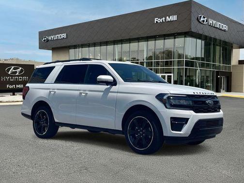 Star White Metallic Tri-Coat 2023 Ford Expedition Limited