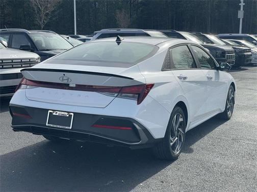 2025 Hyundai ELANTRA Sport