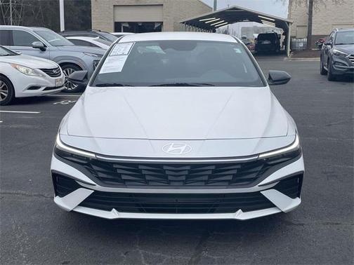 2025 Hyundai ELANTRA Sport