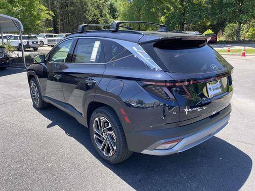 Deep Sea 2026 Hyundai TUCSON Hybrid Limited