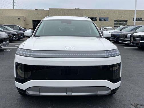 Snow White Pearl 2026 Hyundai IONIQ 9 SEL