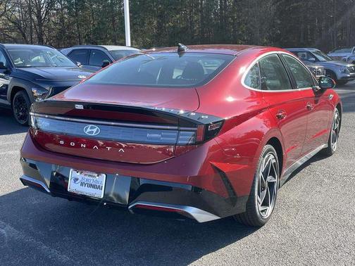 2026 Hyundai SONATA SEL