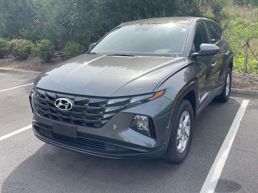 Amazon Gray 2023 Hyundai TUCSON SE