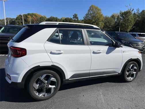 2023 Hyundai VENUE Limited