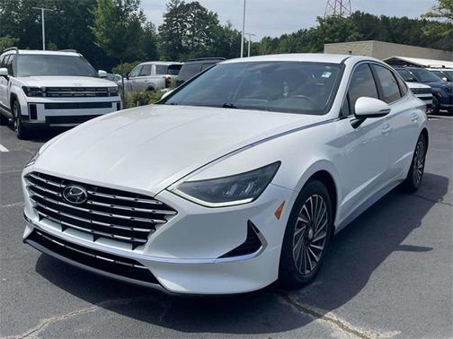 2022 Hyundai SONATA Hybrid SE