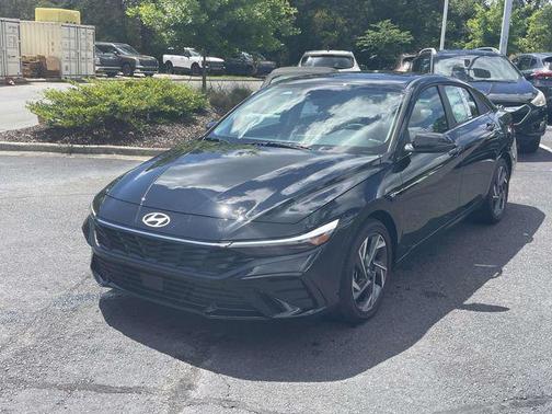 Abyss Black 2026 Hyundai ELANTRA HEV Limited