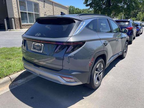 Ecotronic Gray 2026 Hyundai TUCSON SEL Premium